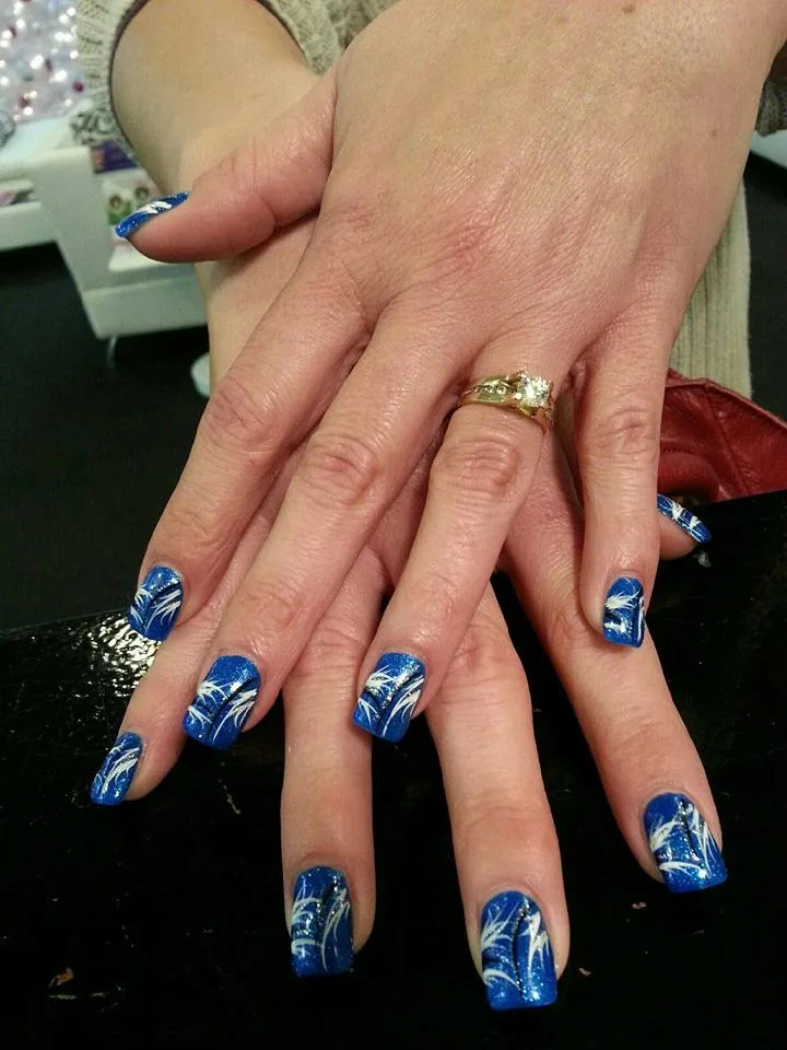 Silk nail art Long Island nail salon